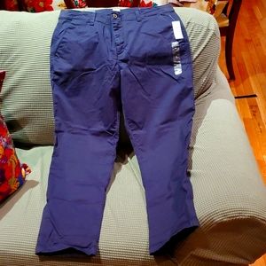 Girlfriend Khaki Pants